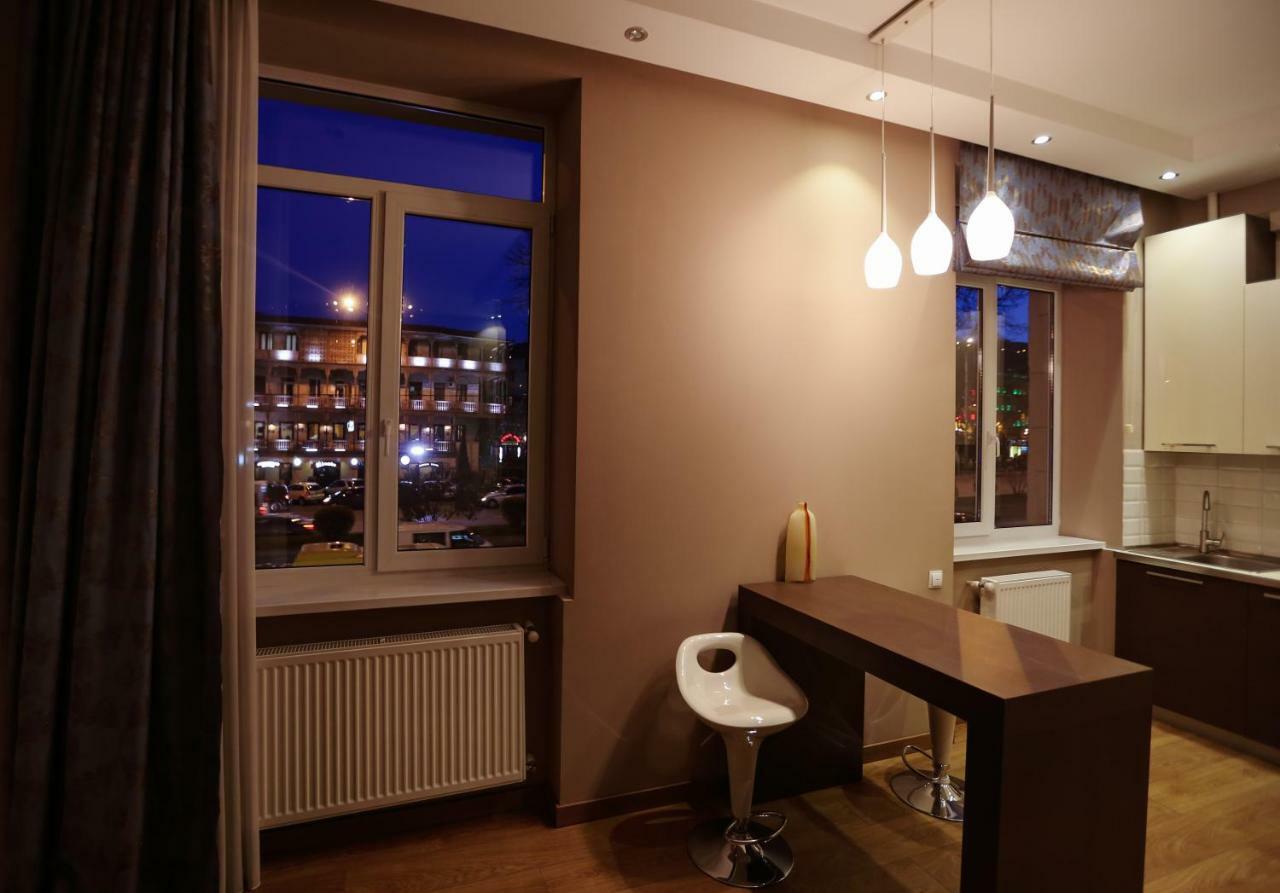 City Center Apartment ティビリシ エクステリア 写真