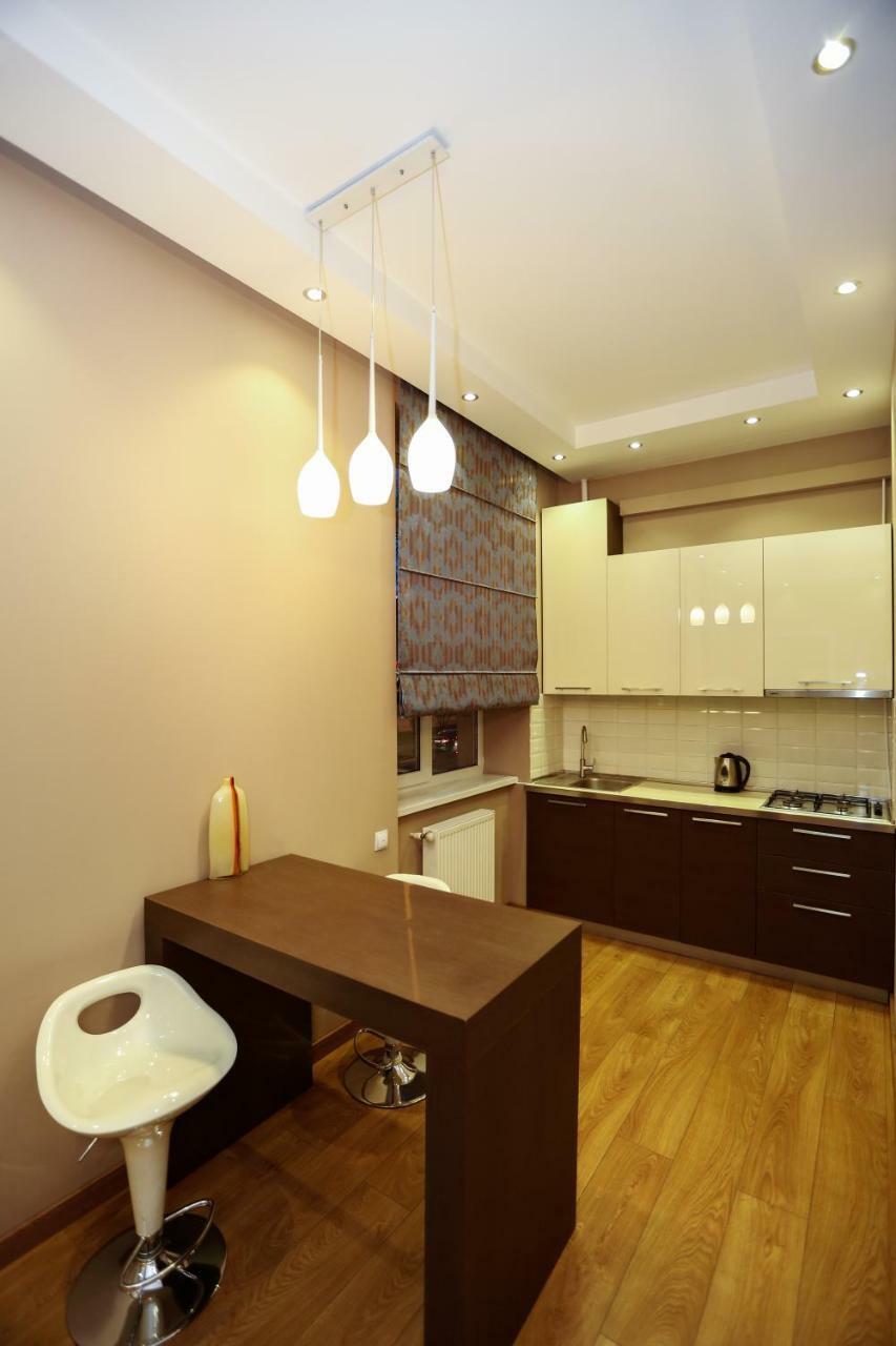City Center Apartment ティビリシ エクステリア 写真